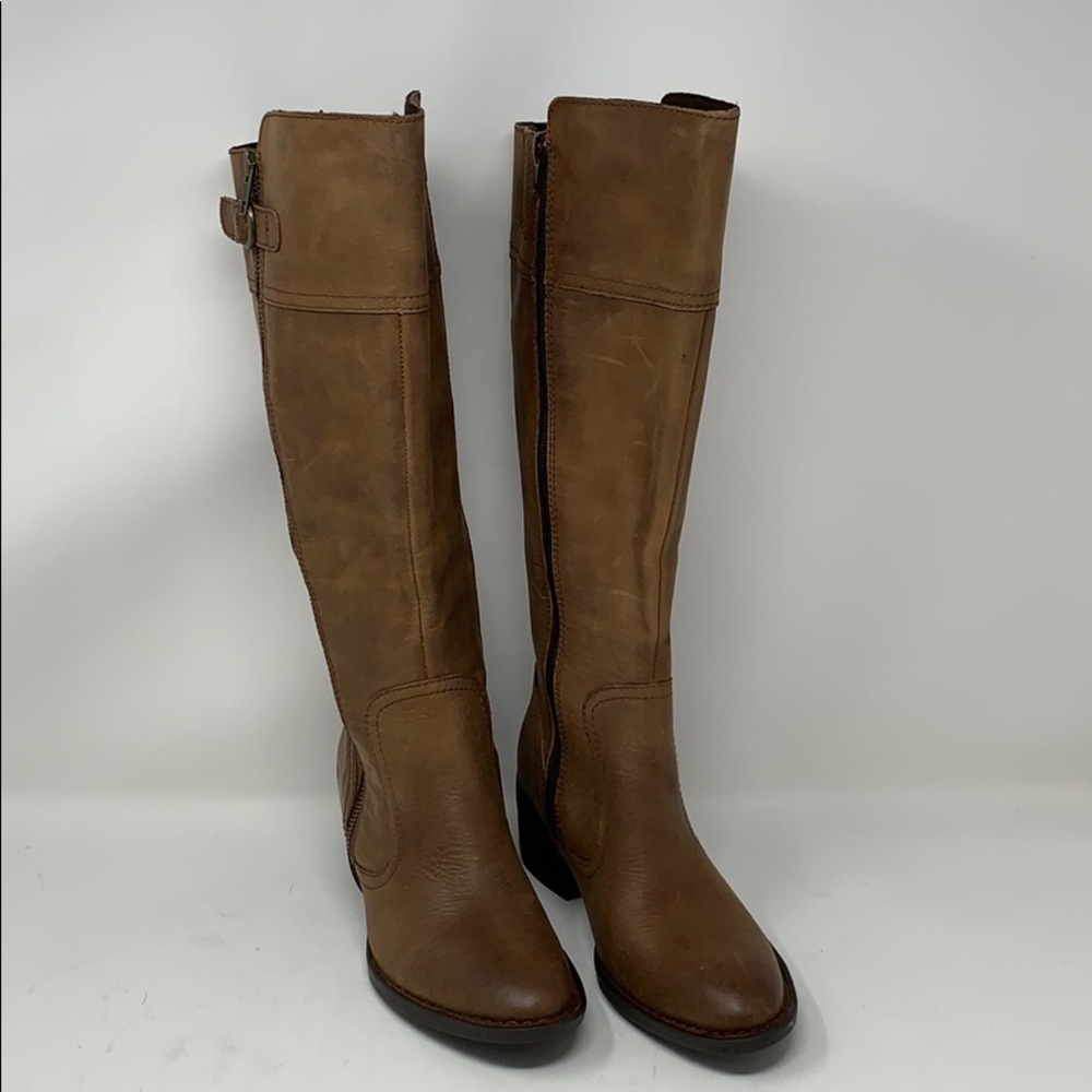 Born wide calf heeled boots. New!